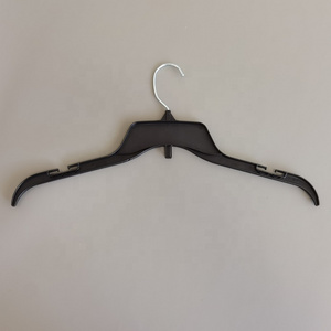 43 CM 17 Inches CG484 Metal Galvanize Hook Adult Man Woman Black Plastic Garment Hanger For Clothes