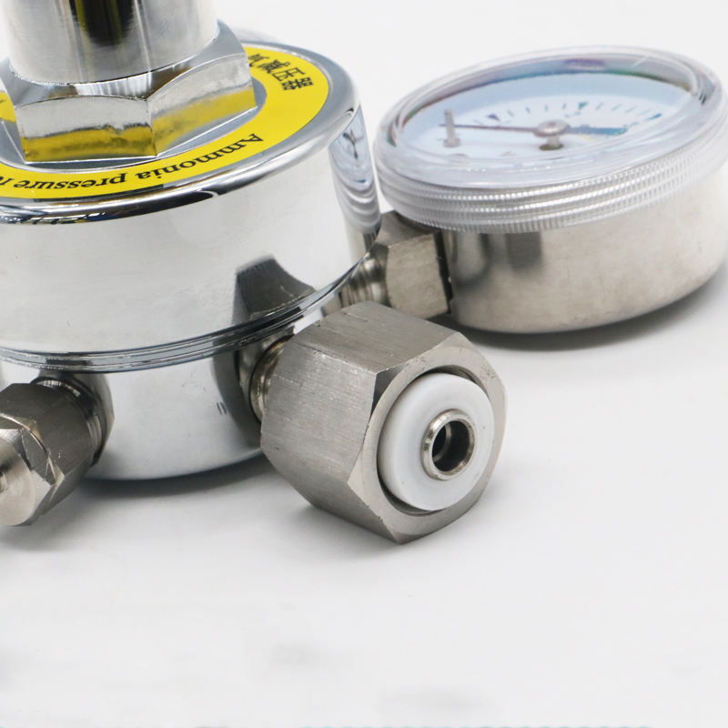 Stainless Steel Refrigeration Pressure Gauge Liquid Oil Gas Filled Pressure Regulator Gauge