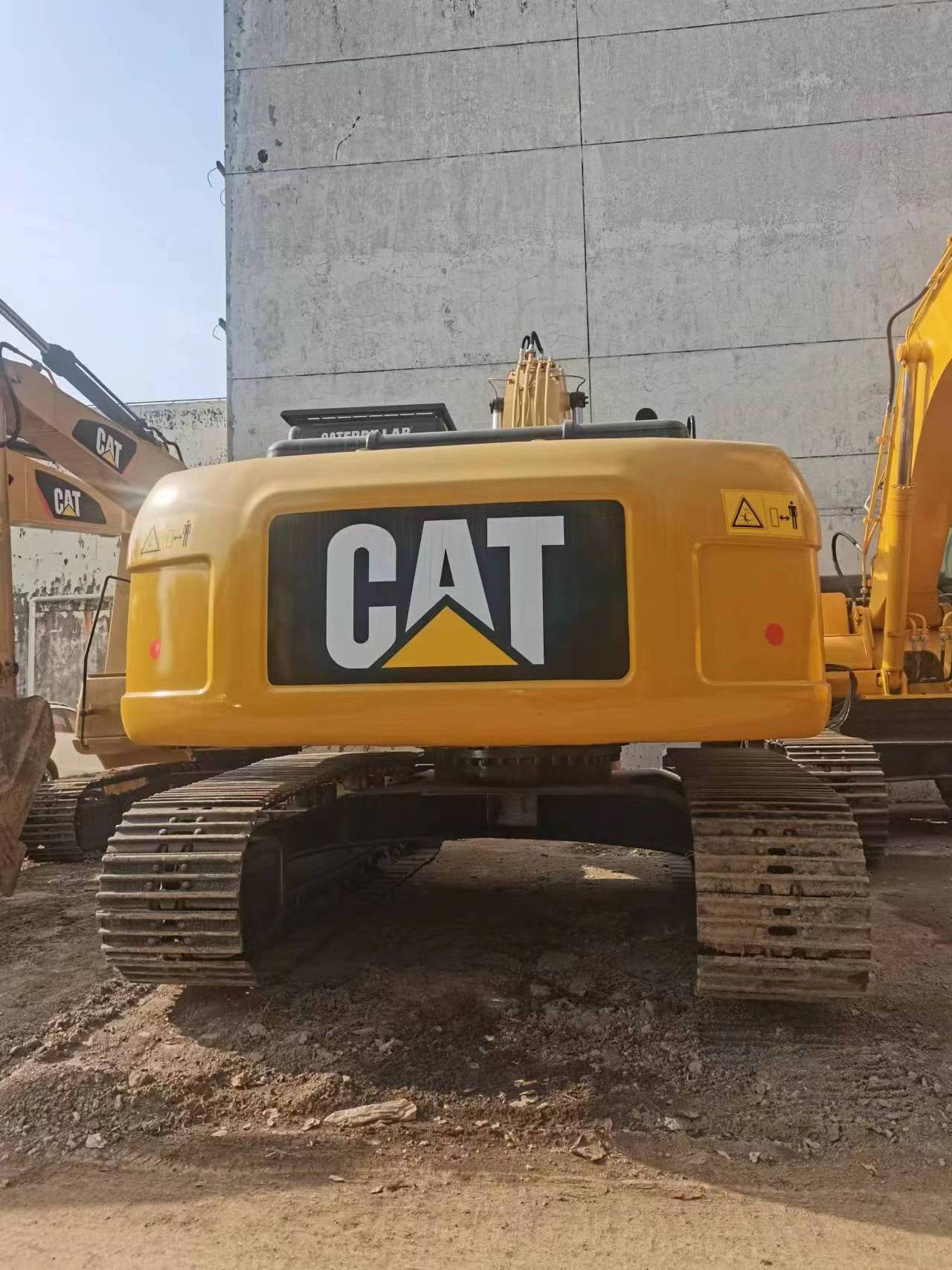 CAT Used Caterpillar 320 Excavator/ Excavadora Usada Japan Cat 320gc 320d2 320dl 320c 320cl 320d 320d2 Excavator for Sale