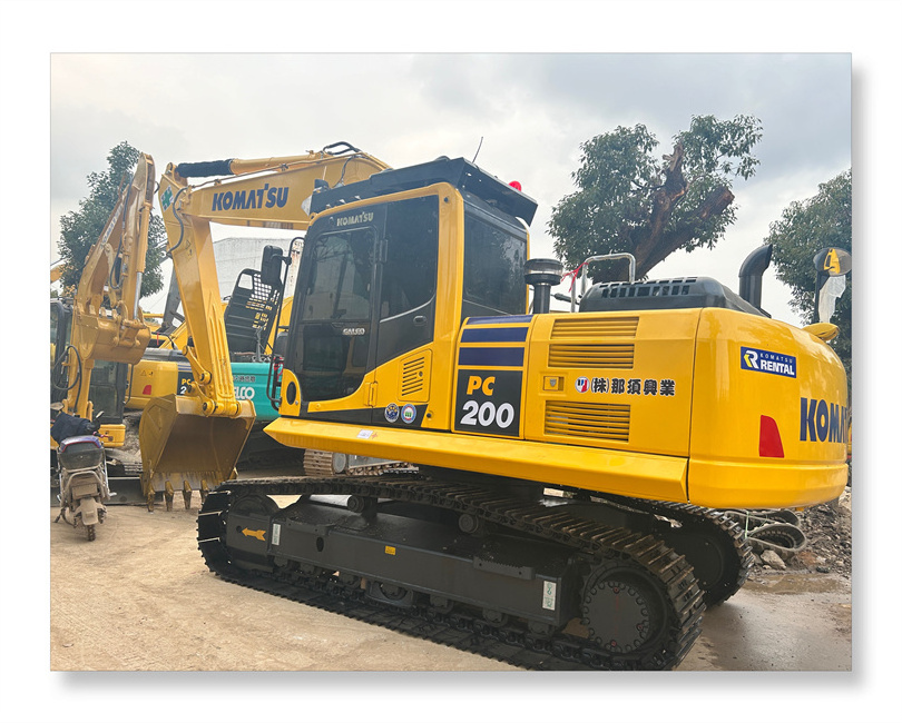 Low Price Sale Komatsu PC200 PC 200 Excavator Japan Komatsu PC200-8 PC200-7 Used 20ton Hydraulic Excavators Machine