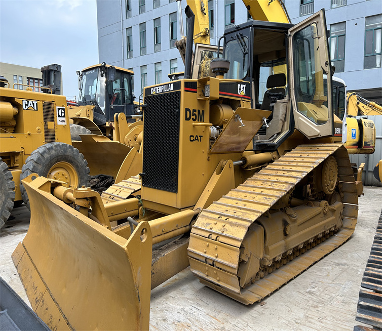 Japan Used Caterpillar D5 Bulldozer Series Cat D5M D5H D5G D5K Dozer with Winch at Low Price Sale