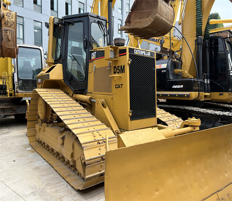 Japan Used Caterpillar D5 Bulldozer Series Cat D5M D5H D5G D5K Dozer with Winch at Low Price Sale