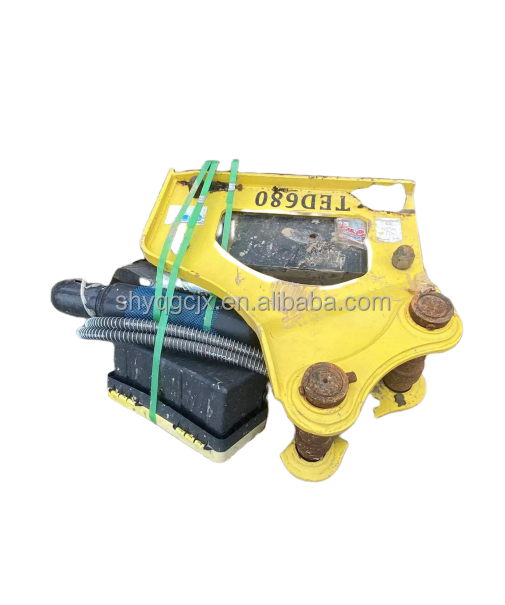 Dozer blade/bucket/tracks/Japanese GB hammers used /brand new spare parts for excavator Komatsu PC200/220/240 CAT 320excavators