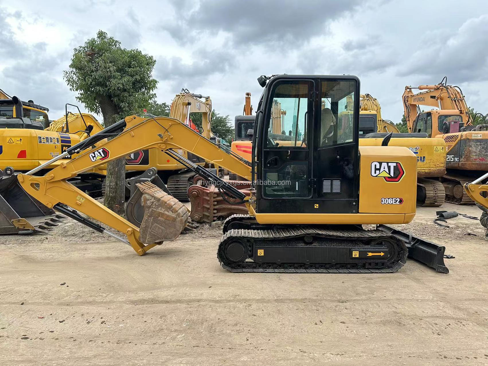 Used CAT306E2 CAT305.5E2 mini excavators Hydraulic crawler used CAT 6tons 5 tons mini excavadora CAT306E CAT305.5E2