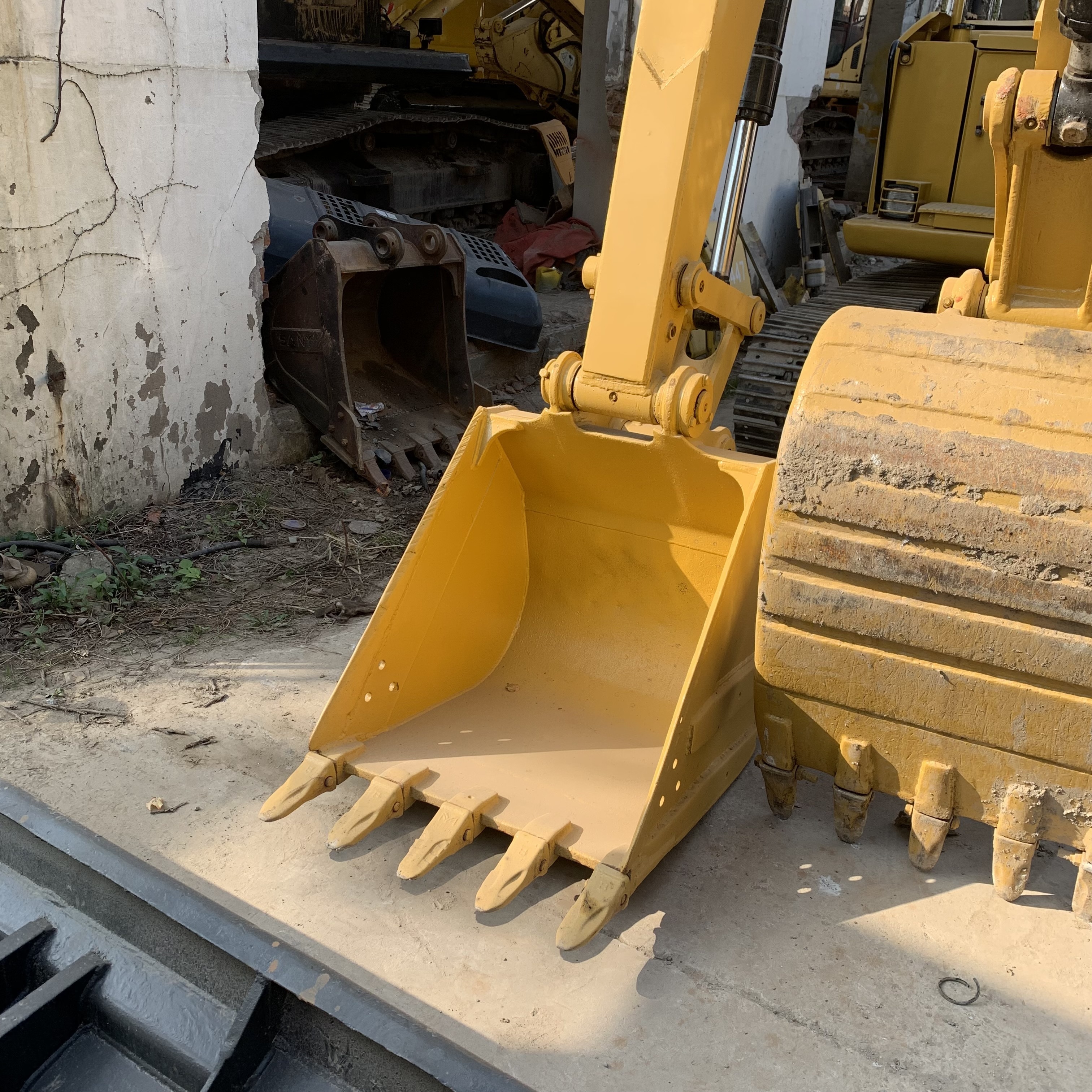 Heavy Machinery Used Mini Excavators CAT 308CCR 307 306 8TON Second Hand caterpillar