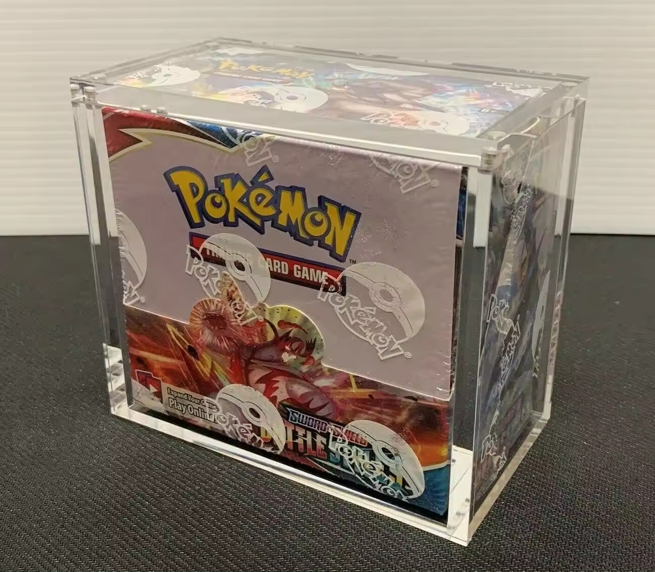 Wholesale Japanese Anime Game Packing Booster  Acrylic Storage Box With Magnetic Card Acrylic Case