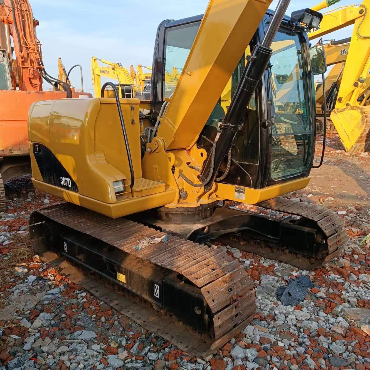 Japanese Small Used Excavator Cat 307d Multi functional Mini Excavator Cat 305 306 307 308 Used excavator