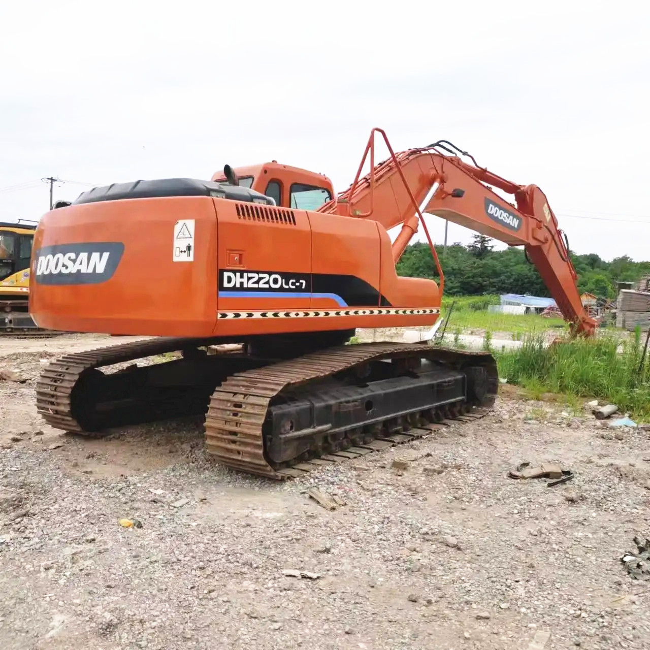 Original Korea Excavator Used 20 Ton Doosan 220 DH220 DH220LC-7 Crawler Excavator For Sale