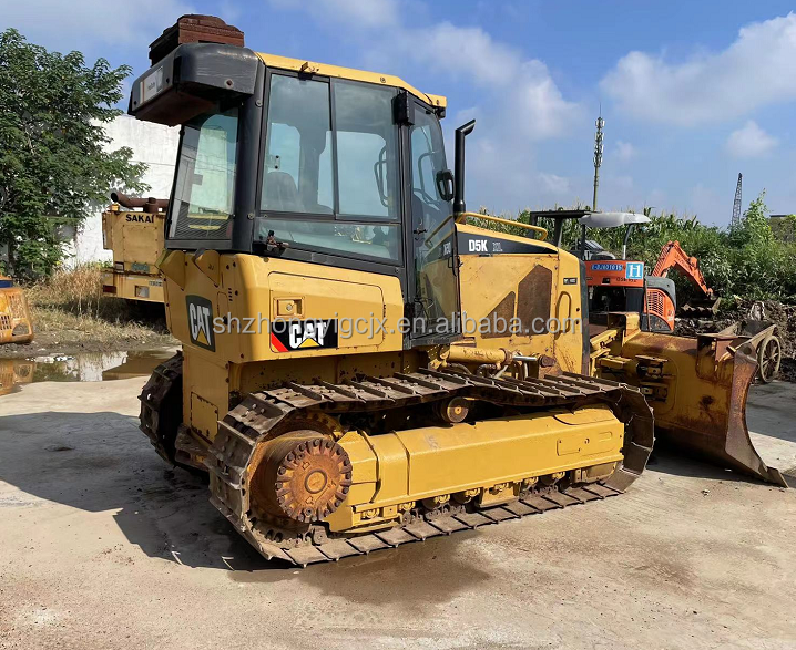 Used small bulldozer cat d5g mini dozer used cheap cat d3 d4 d5 mini crawler dozers original machine