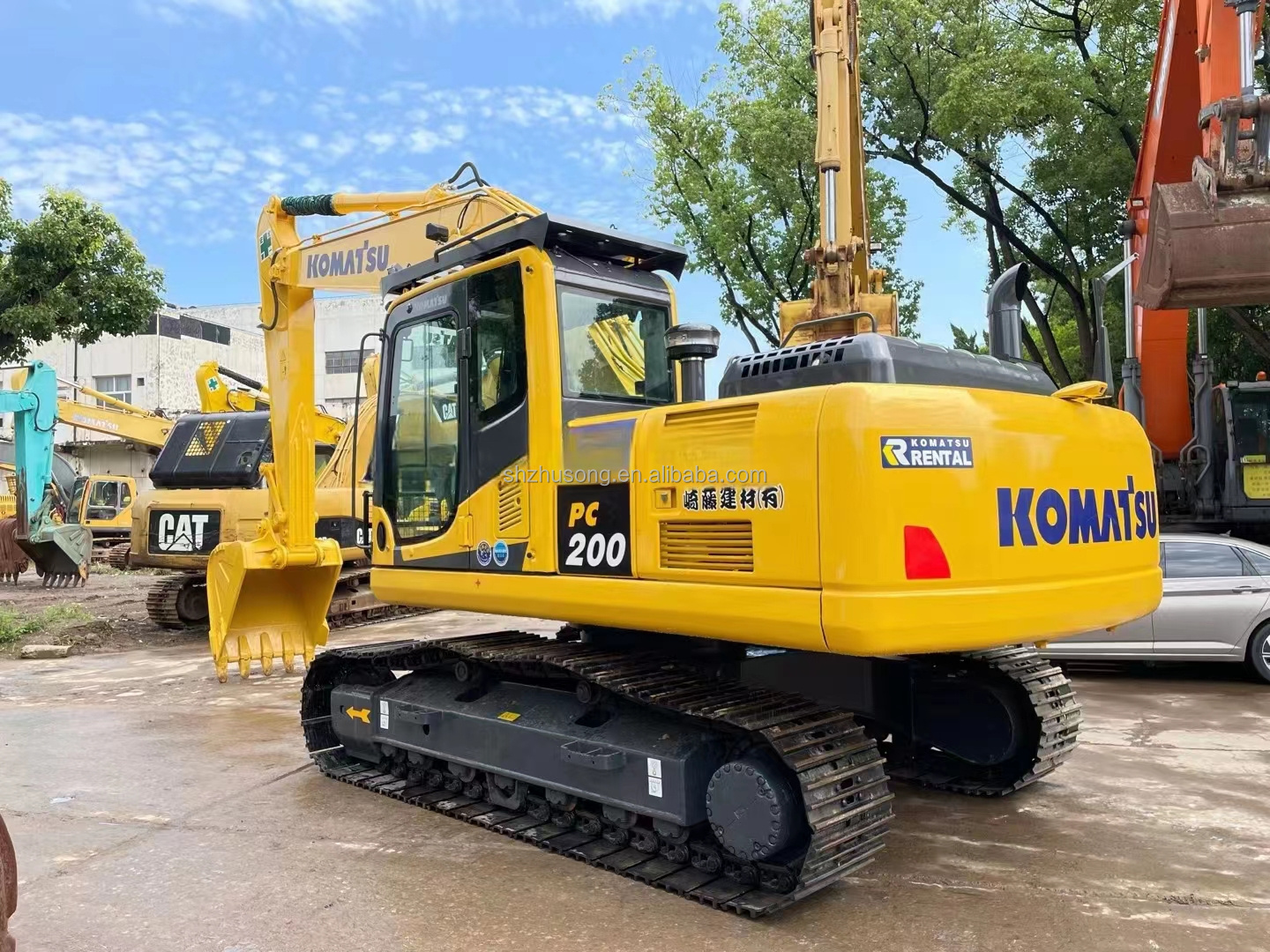 Reasonable price used mini excavator Komatsu PC200-7 used excavator 11 ton cheap used excavator for sale