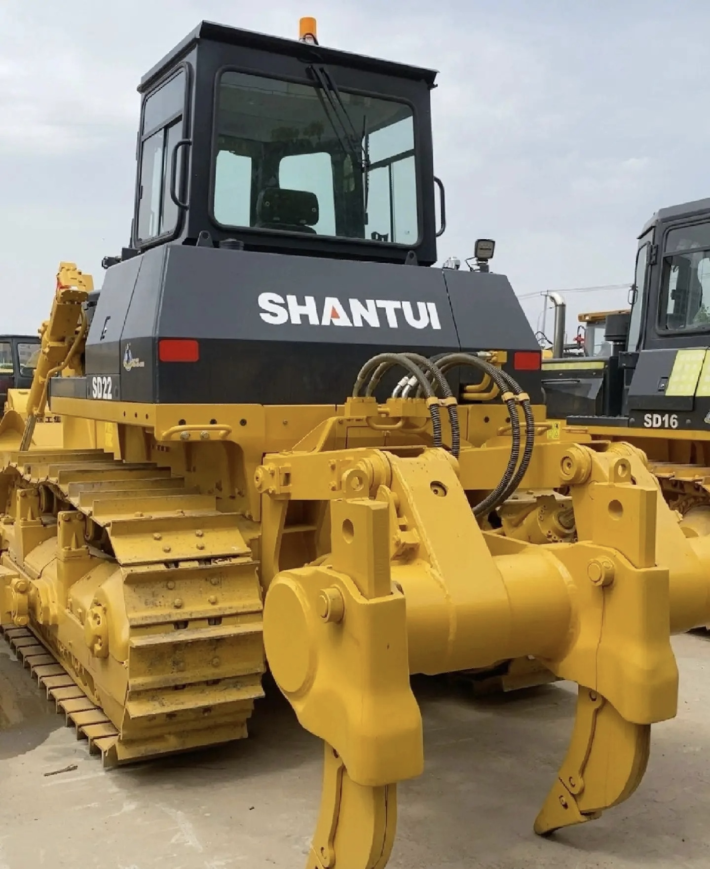 Top quality Dozer mini Bulldozer Tractor Crawler Bulldozer SD22 price for Sale