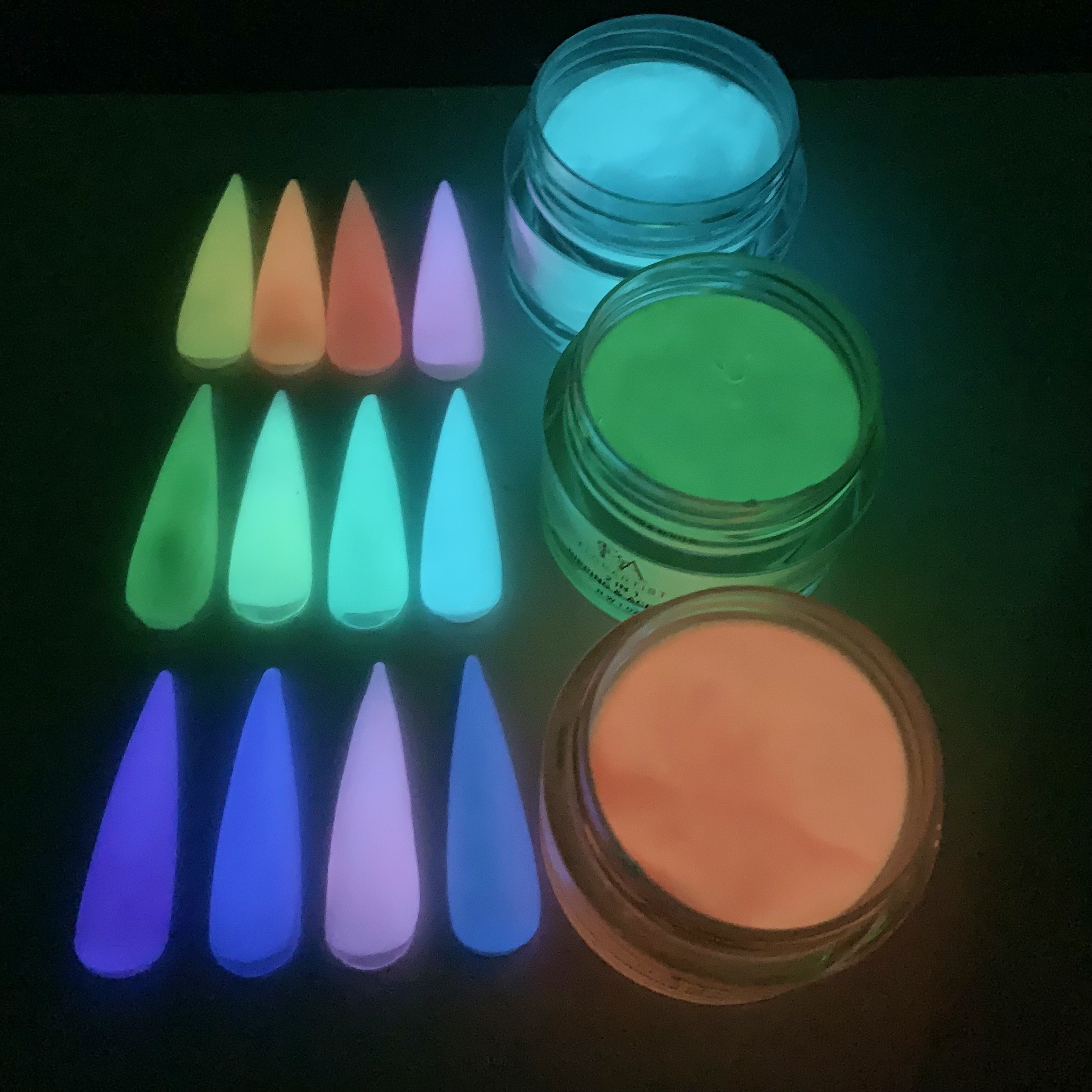 100% Manufacturer Custom Logo 4 IN 1 Neon Pigment Dip Powders Kit Nail Glow In The Dark Acrylic Nail Powder