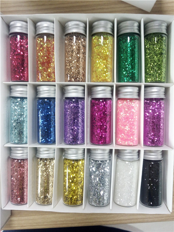 glitter holographic nylon chunky polyester for celebrate decoration tumbler wholesale bulk glitter powder crafts