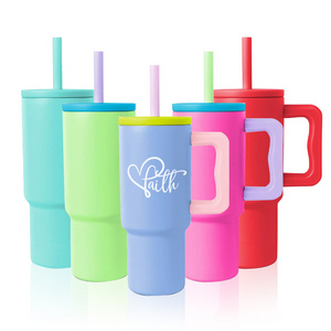 New 24 oz 30 oz 40 oz Insulated Cup Reusable Stainless Steel 40oz Travel Mug Water Bottle Tumbler with Handle Lid and Straw