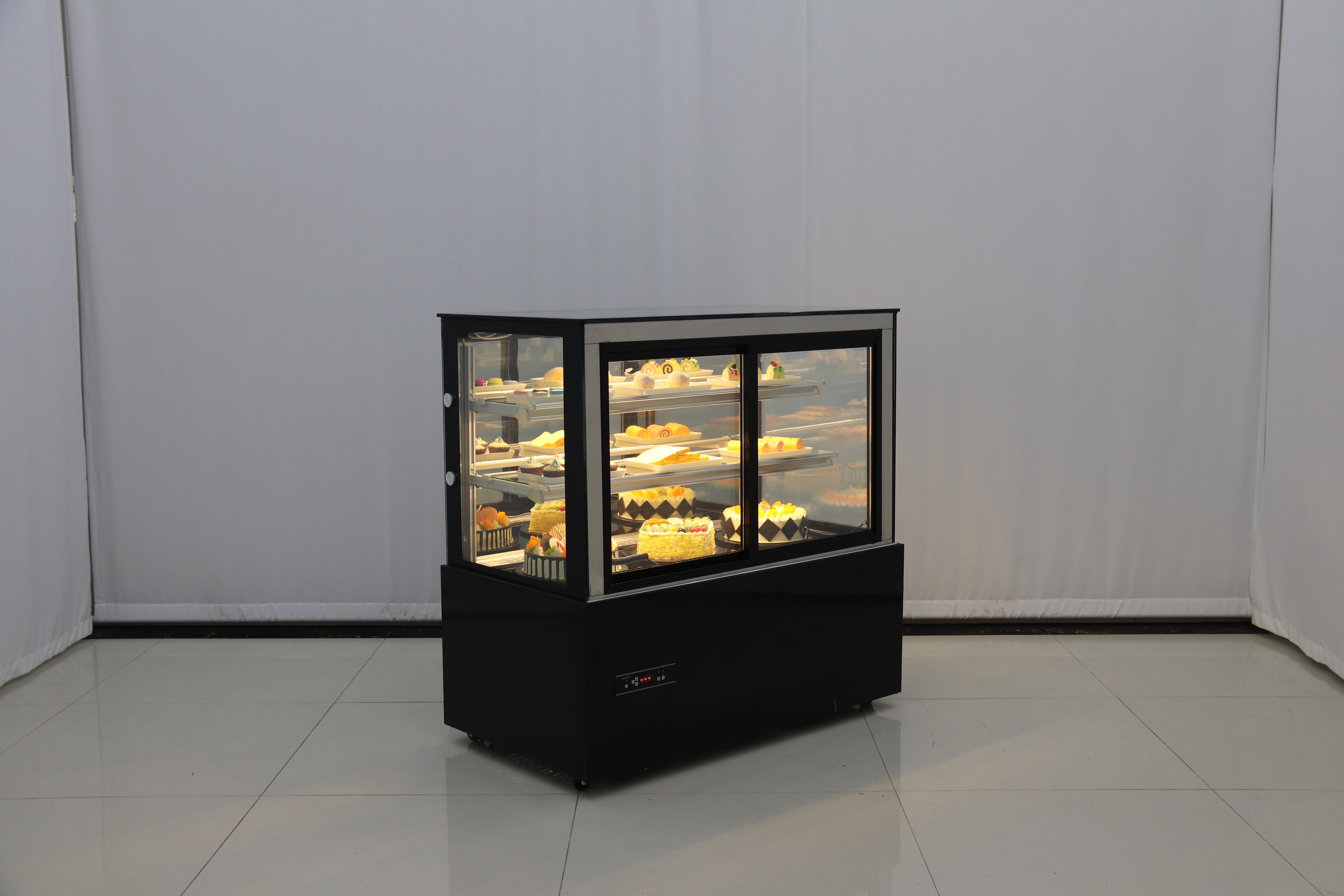 0.9m 1.2m 1.5m 1.8m straight curved glass back open refrigerated cake display cases/bread bakery display /cake display counter