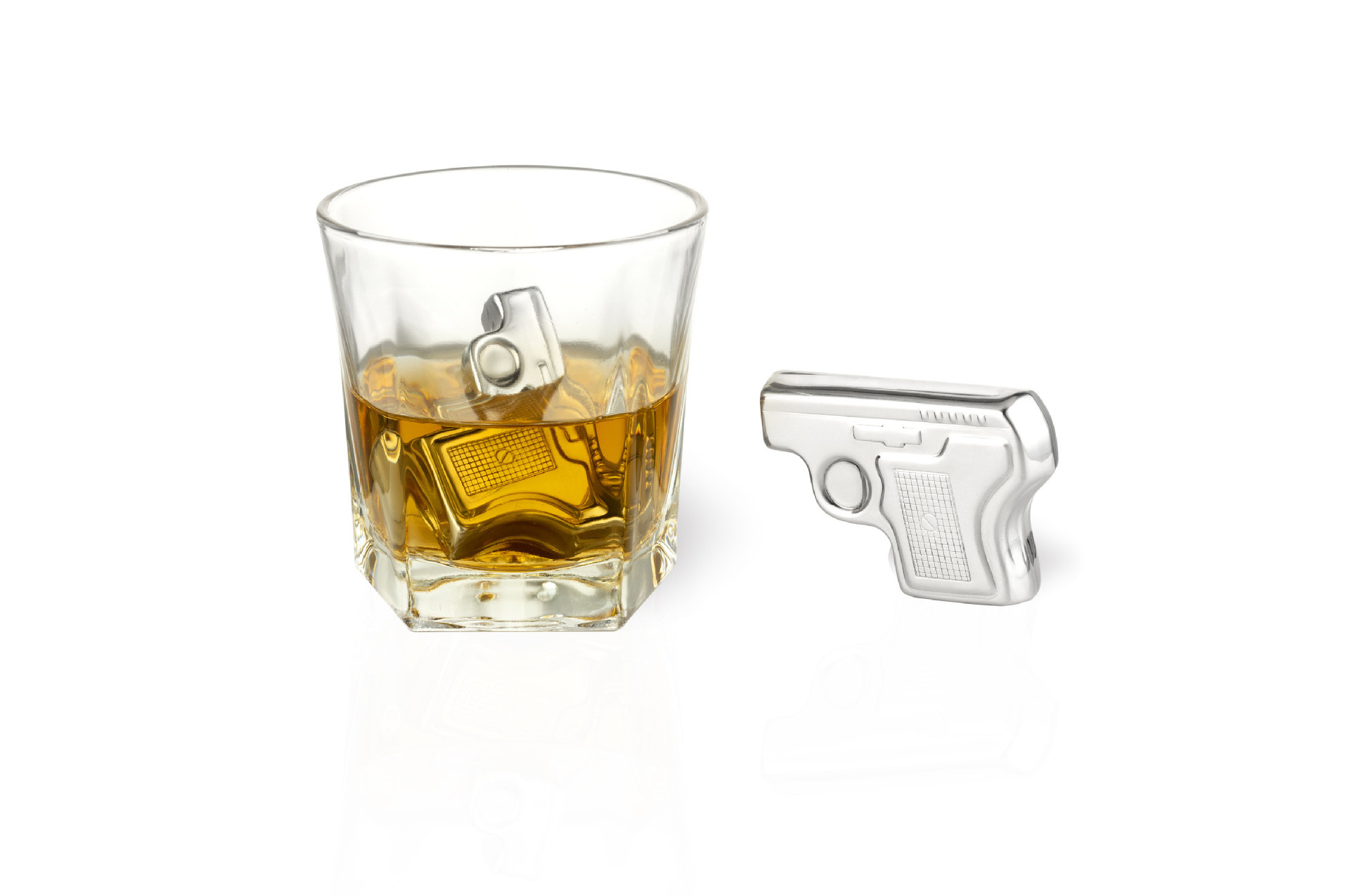 New Product Explosion Pistol Gun Shape Chilling Stones Reusable Stainless Steel 304 Whiskey Stones Wine Ice Cubes Bar Gifts