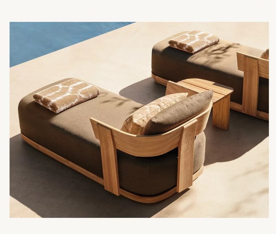 Daybed luxury hotel pool chaise lounge garden teak beach sun lounger