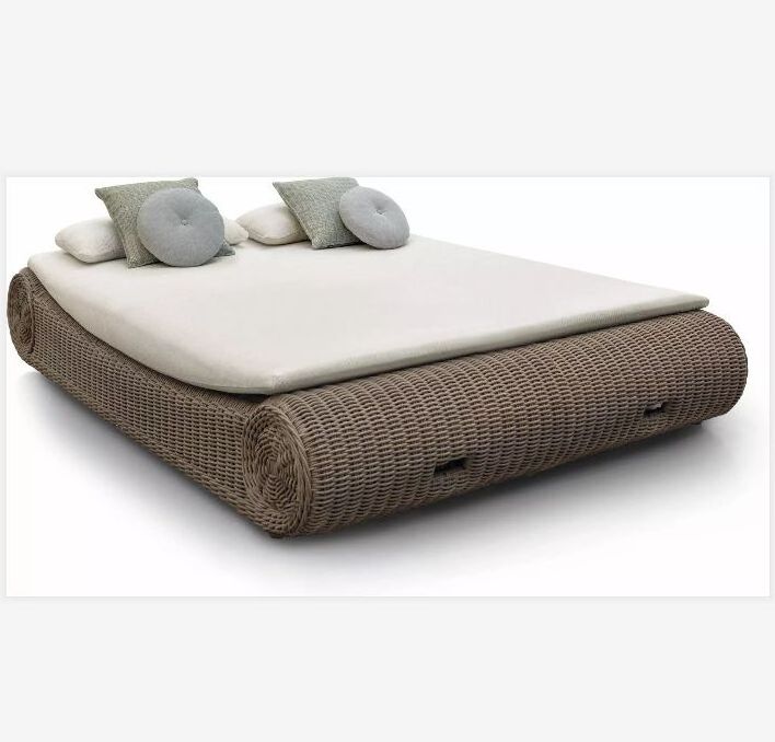 New arrival outdoor furniture soft rattan reclining chaise large lounger sunbed