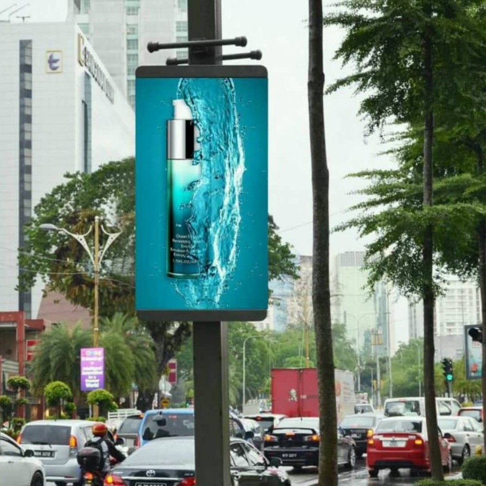 P5 Outdoor Full Color LED Display Lamp Pole LED Screen Billboard