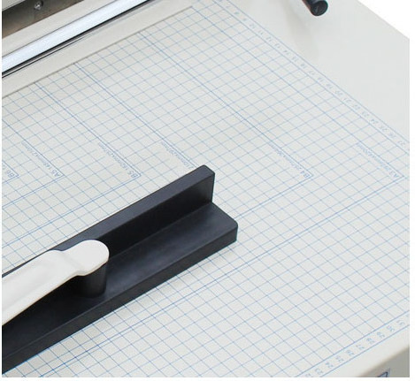 SG-868-A3 desktop manual paper cutter