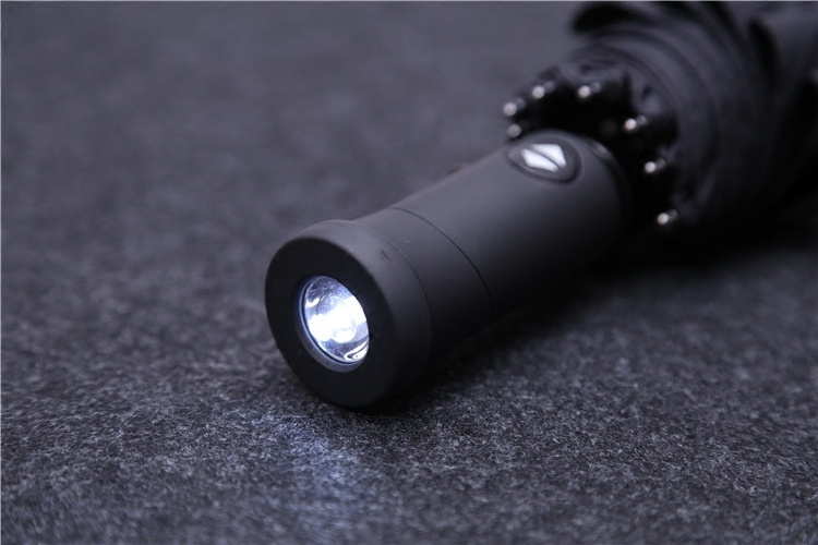 Custom LED Light Umbrella 3 Fold Automatic Flashlight Safety Umbrella with LED Light Handle