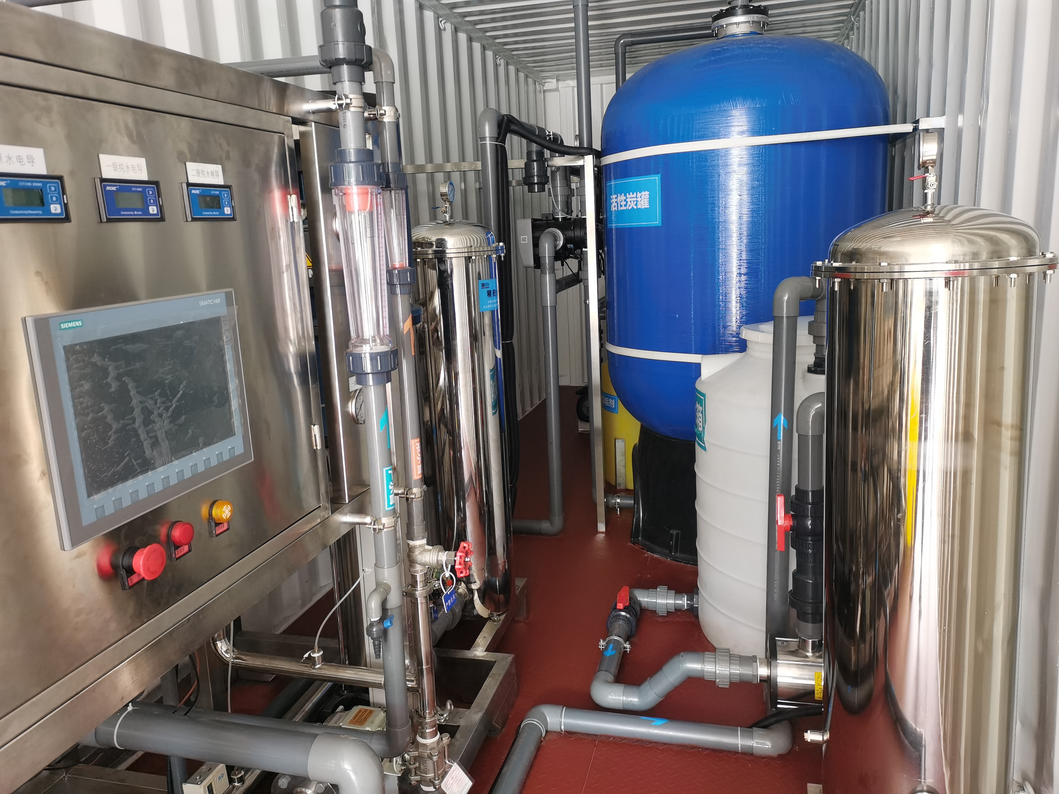 Compact Mobile water treatment system seawater desalination plant with UF  RO membrane reverse osmosis mobile machine