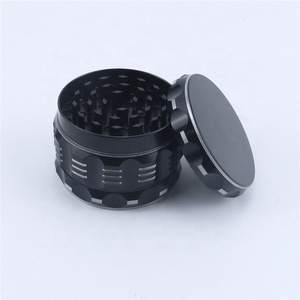 Logo Engraved Diamond Teeth Aluminum Herb Grinder 4-layer Tobacco Smoking Accessories Spice Crusher Fresh Shredder Grinder