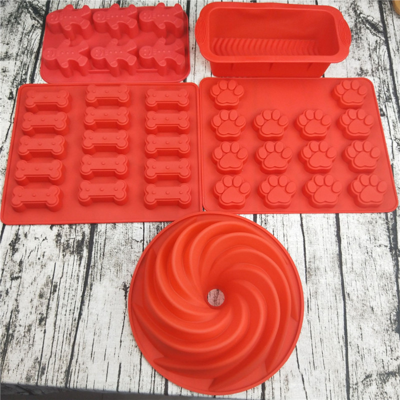 Wholesale Custom shape Dog bone paw Silicone muffin pan Chiffon cake mold Cupcake Bake Set moldes de silicona