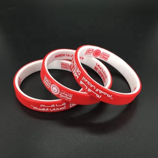 Custom 100% quality 2 layer silicone bands double Glue Tones two layer Rubber UAE National Day Wristband bracelet