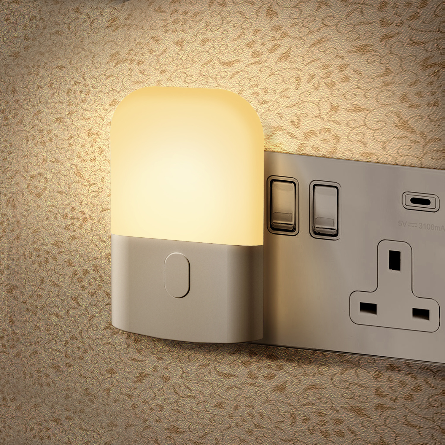 Wholesale 2700K Night Light Plug in Walls Motion Sensor Light with Adjustable Brightness