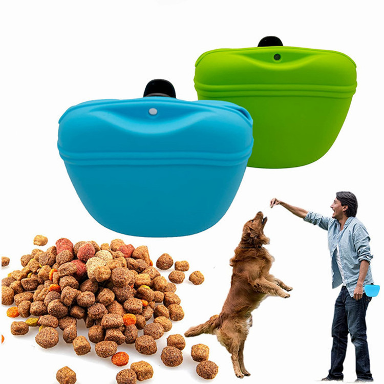 Outdoor Training Dog Food Bag Portable Pet Snack Outdoor Dog Walking Bag Silicone Pet Feeding Training Bag