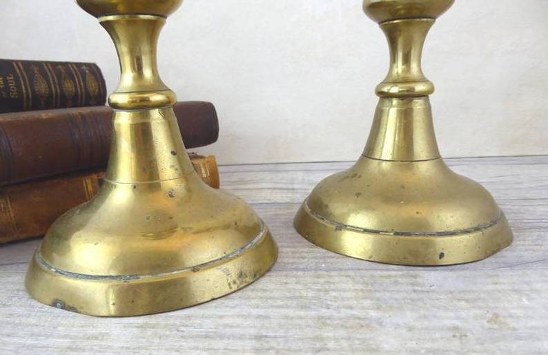 Wholesale Well Design Set Of 3 Metal Brass Pillar With Base And Glass Oval Top Votive Candle Holder Gold Shining For Home