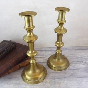 Wholesale Well Design Set Of 3 Metal Brass Pillar With Base And Glass Oval Top Votive Candle Holder Gold Shining For Home