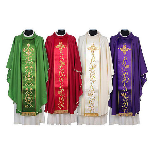 catholic chasuble in quality polyester with embroidered stole