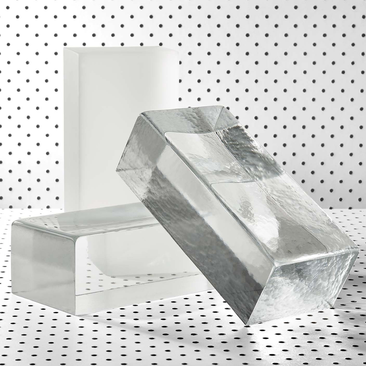 200x100x50mm Glass Bricks Have Established Themselves As The Must-Have Of The Retail And Residential Scene Crystal Glass Brick