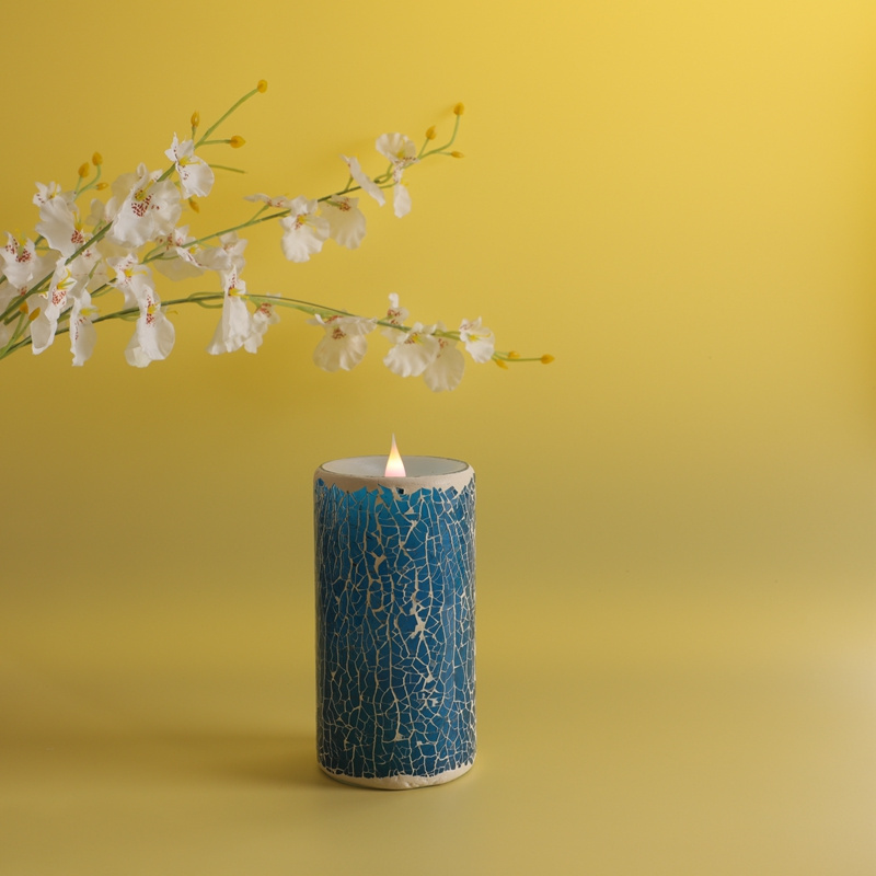 light blue Pillar Candle mosaic surface led 3D moving swing wick  candles for home decoration 2024 Christmas gift