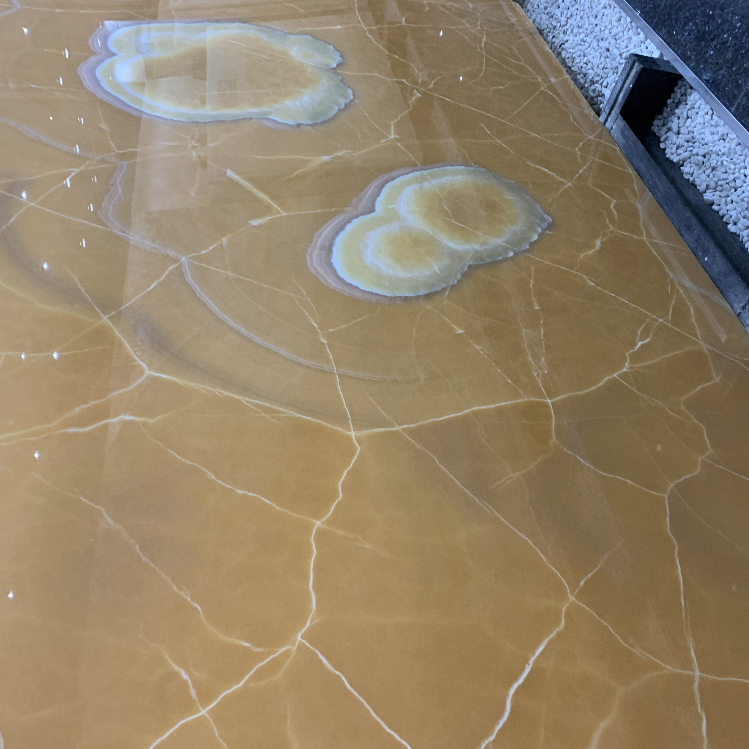 Book matched Ogate Onyx Marble For Wall Background Decoration