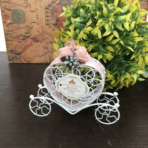 Wedding Candy Favor Box Pink Rose Metal Carriage Chocolate Box