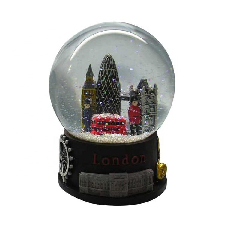 High Quality Country Building Design Promotional Gift Custom 3D Tourist Souvenirs Resin Handmade Snowball Globe