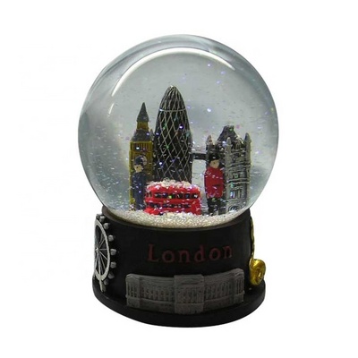 High Quality Country Building Design Promotional Gift Custom 3D Tourist Souvenirs Resin Handmade Snowball Globe