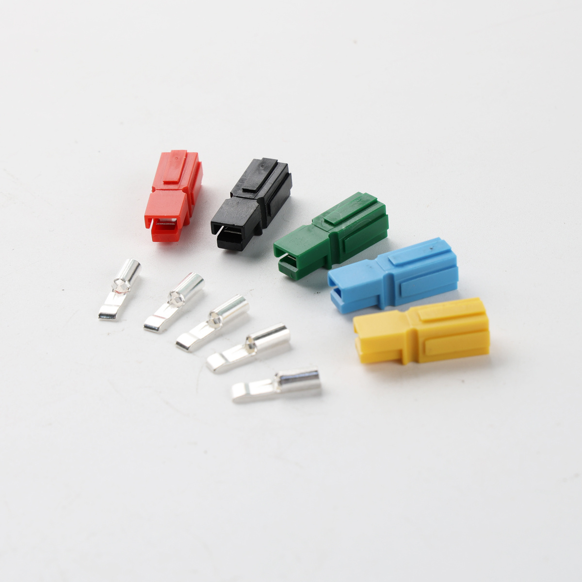 Single pole 15A/30A/45A Ander-son Plug Terminal 16AWG 12AWG 10AWG Ander-son Plug For Caravan