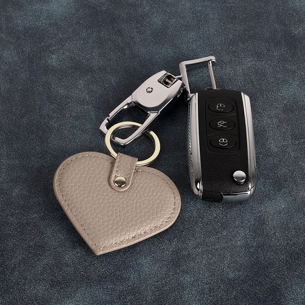 Cute Leather Heart Keychain blanks Charm Personalised Initials Leather Keychain custom logo personalized Keyring Promotion Gift