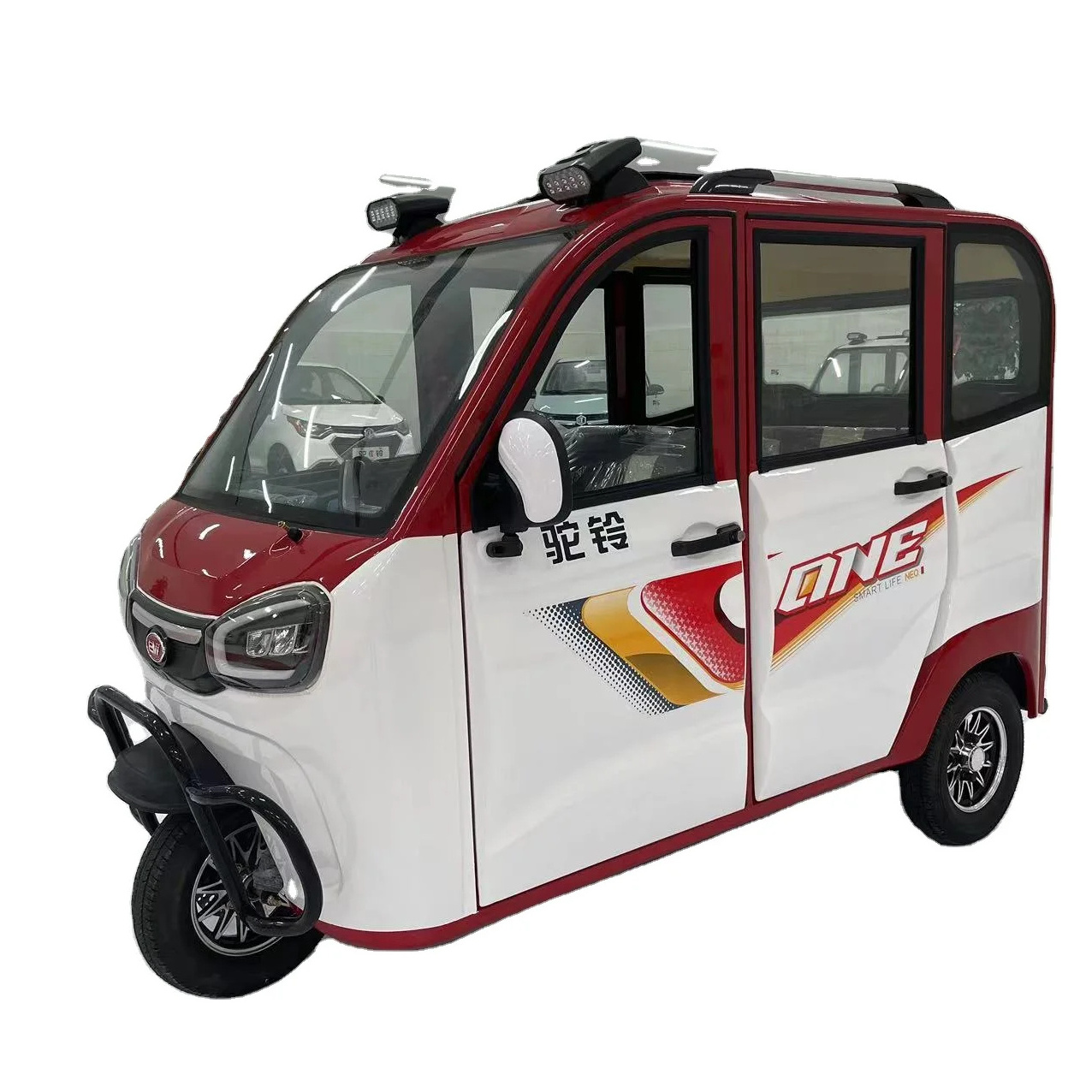 New 4 Seater Enclosed Electric Tricycle Motorcycle Tricycle Passenger Battery Tricycle Pure Electric Bike 3 Wheel