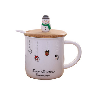 2019 new style  Christmas snowman stereo  milk ceramic cup Christmas mug with lid