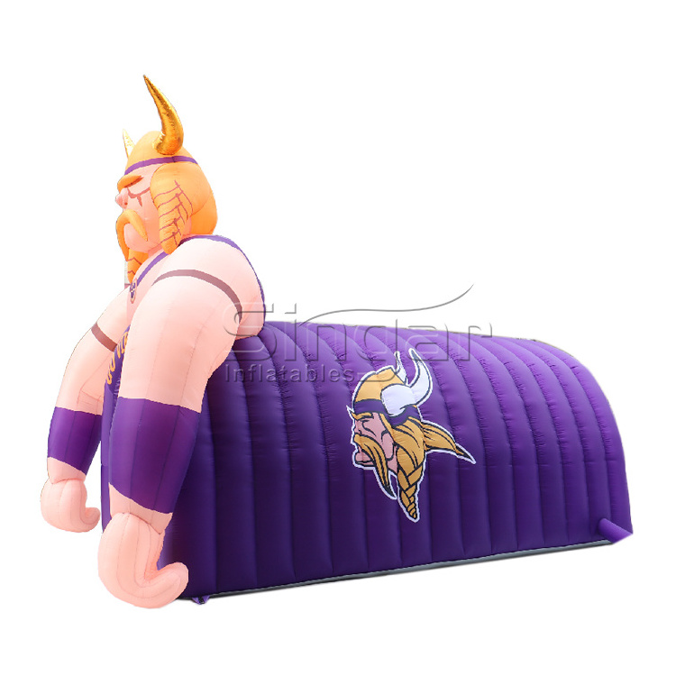 Customized giant mascot vikings inflatable football pirate tunnel entrance