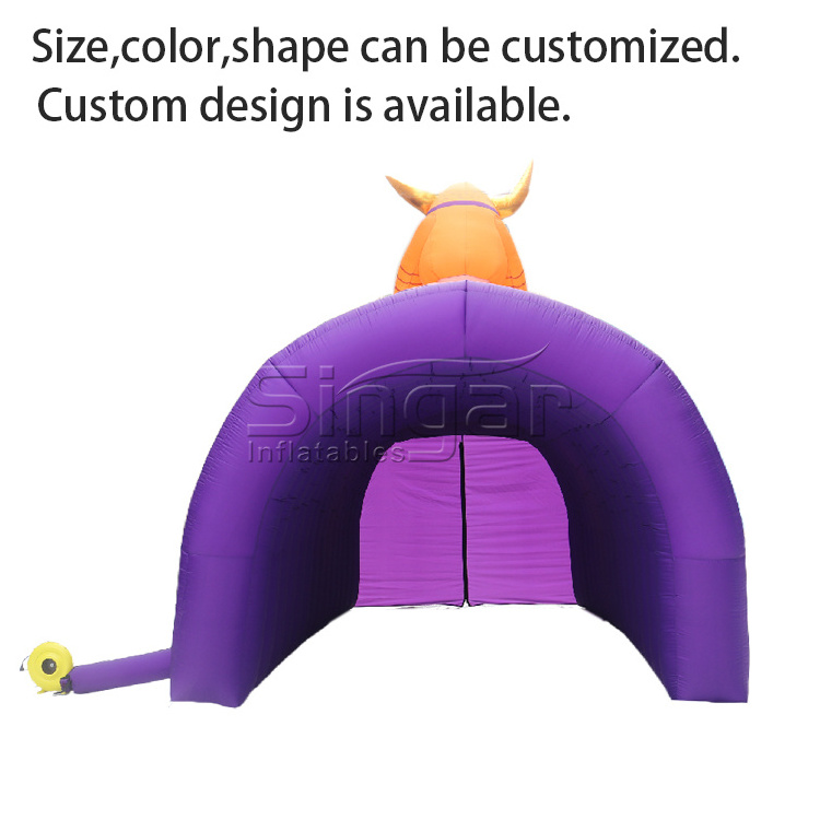 Customized giant mascot vikings inflatable football pirate tunnel entrance