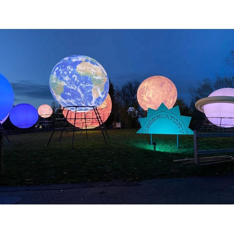 Hanging ceiling decoration giant inflatable earth globe balloons with led light for parties