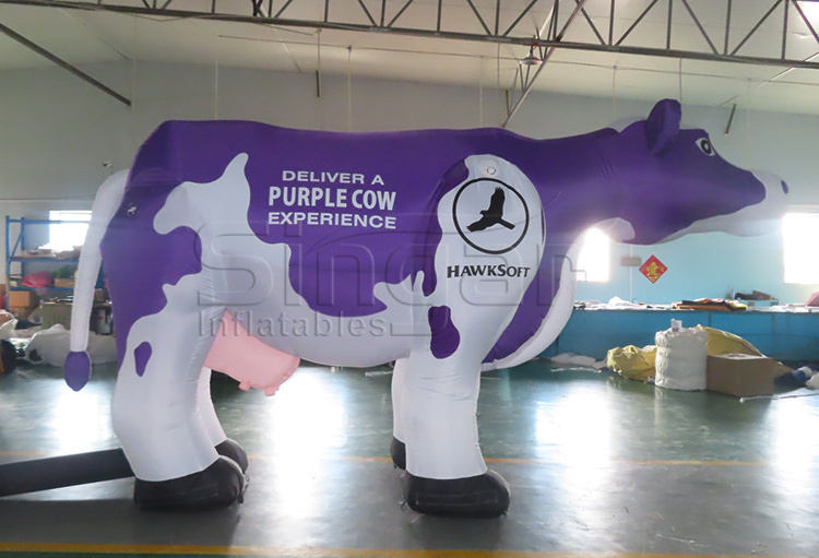 Purple life size giant inflatable cow model for advertising