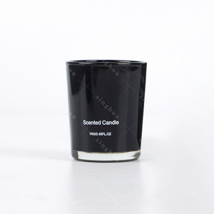 Wholesale Wholesale Home Dor Gift Set 7OZ 8OZ Smokeless White Black Glass Bottle Jar Scent Soy Wax Candle