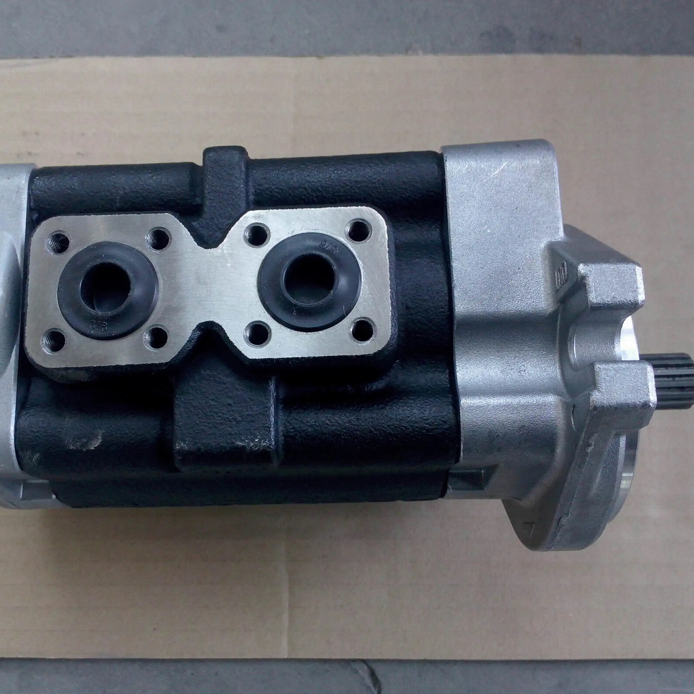 Hydraulic Pump 3N300-82200 For Kubota M108